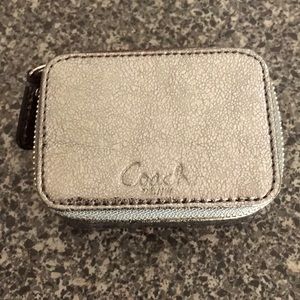 Coach Triple Pill Bix